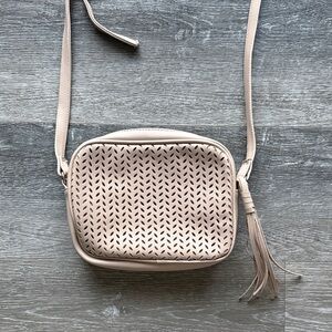 Elegant Beige Crossbody Bag